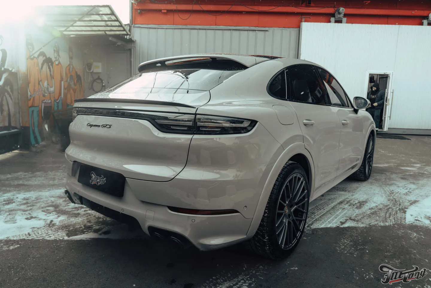 Комплексная шумоизоляция для Porsche Cayenne GTS